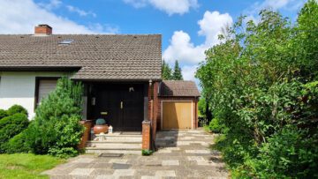 Erneut ein neuer Preis ! 1. Reihe am Nord-Ostsee-Kanal mit tollem Grundstück, 24783 Osterrönfeld, Einfamilienhaus