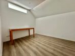 Begehbarer Kleiderschrank - Doppelhaushälfte zwischen Fockbek und Lohe -Föhrden mit Blick in die Natur