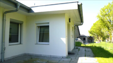 Kleines Ebenerdiges Reihenhaus mit Garten aus 2021 KFW 85 Seniorengeeignet, 24811 Brekendorf, Erdgeschosswohnung
