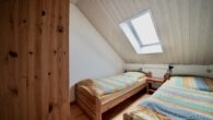 3. FWEO DG 2. Schlafzimmer - Geräumiges Mehrfamilienhaus mit 4 Wohnungen