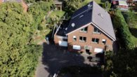 Luftbild Hausfront - Geräumiges Mehrfamilienhaus mit zwei Ferienwohnungen im Erdgeschoss