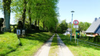 Straße zum Grundstück - Kleines Ebenerdiges Reihenhaus mit Garten aus 2021 KFW 85