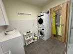 Waschküche - Für Bestager: Wunderschöne 3 Zimmer Wohnung im 1. OG mit Gartenanteil