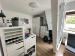 Arbeitszimmer - Für Bestager: Wunderschöne 3 Zimmer Wohnung im 1. OG mit Gartenanteil