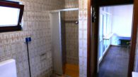 Dusche im Badezimmer - Bungalow in ruhiger Bestlage- wenige Minuten bis zum Zentrum