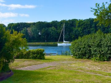 Schiff Ahoi – 1. Reihe am Kanal für einen super Preis!!!, 24784 Westerrönfeld, Wohnung