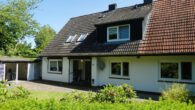 Hof kl. Terrasse - Insel im Grünen mit viel Platz