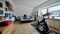 Schlafzimmer OG - Zweifamilienhaus am Kanal
