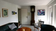 Wohnzimmer OG zum Flur - Ein seltenes Juwel mit Blick auf die Eiderwiesen und 4 Bauplätzen