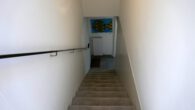Treppe ins EG - Ein seltenes Juwel mit Blick auf die Eiderwiesen und 4 Bauplätzen