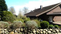 Vorgarten links - Ein seltenes Juwel mit Blick auf die Eiderwiesen und 4 Bauplätzen