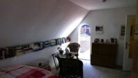 Schlafzimmer OG - Ein seltenes Juwel mit Blick auf die Eiderwiesen und 4 Bauplätzen