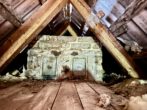 Dachboden - Refugium: Zweifamilien- Handwerkerhaus auf großem Grundstück in Seenähe