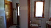Eingang/Gäste-WC - Holzhaus, ebenerdig, mit guten energetischen Eigenschaften