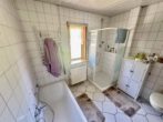 Badezimmer - Holzhaus, ebenerdig, mit guten energetischen Eigenschaften