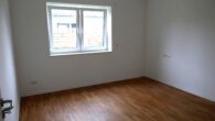Zimmer rechts - Ebenerdiger Bungalow, KfW55, Bj. 2018, auch für Senioren geeignet